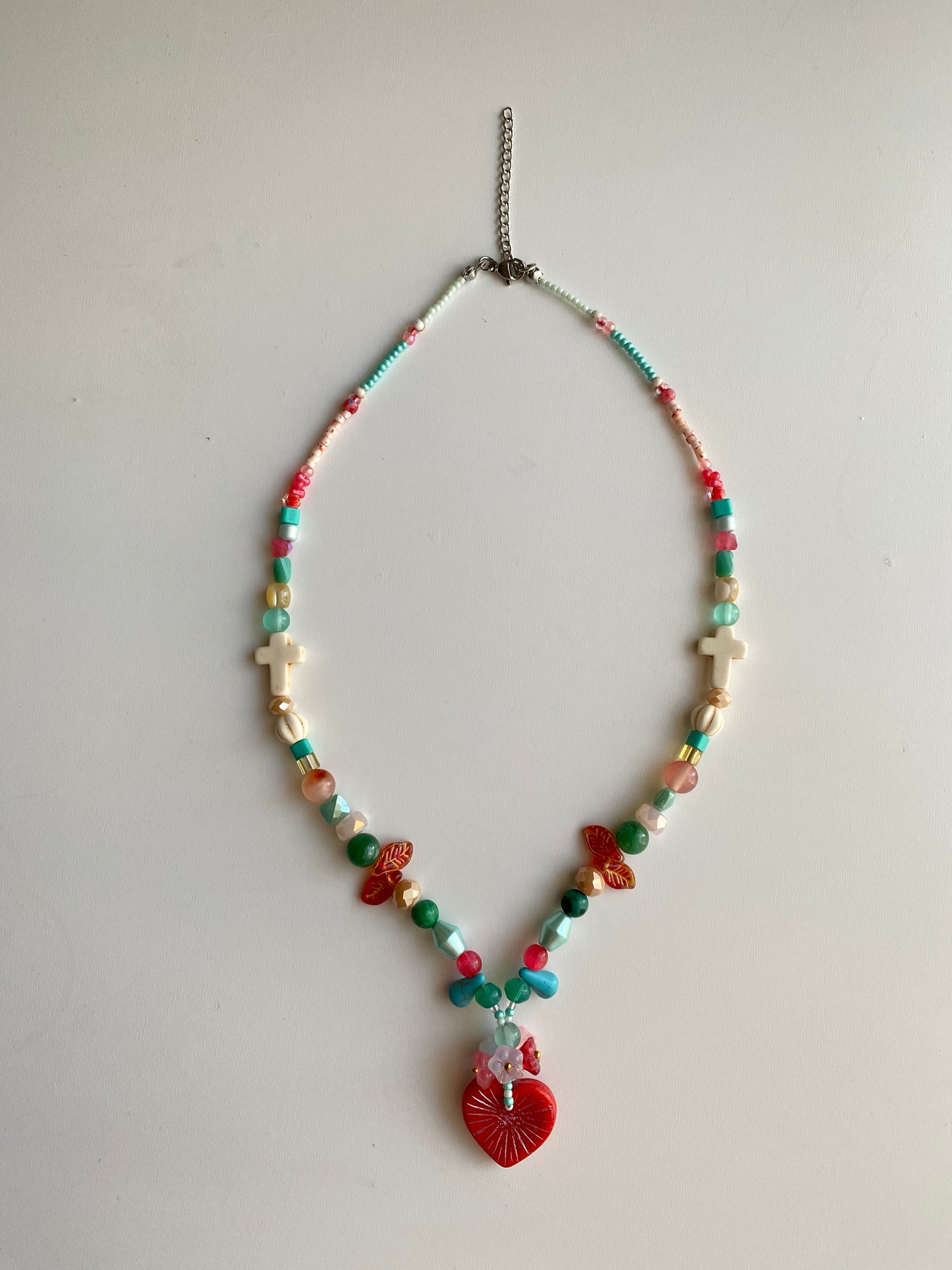 Flower-cluster Red Heart Charm Lucky Necklace