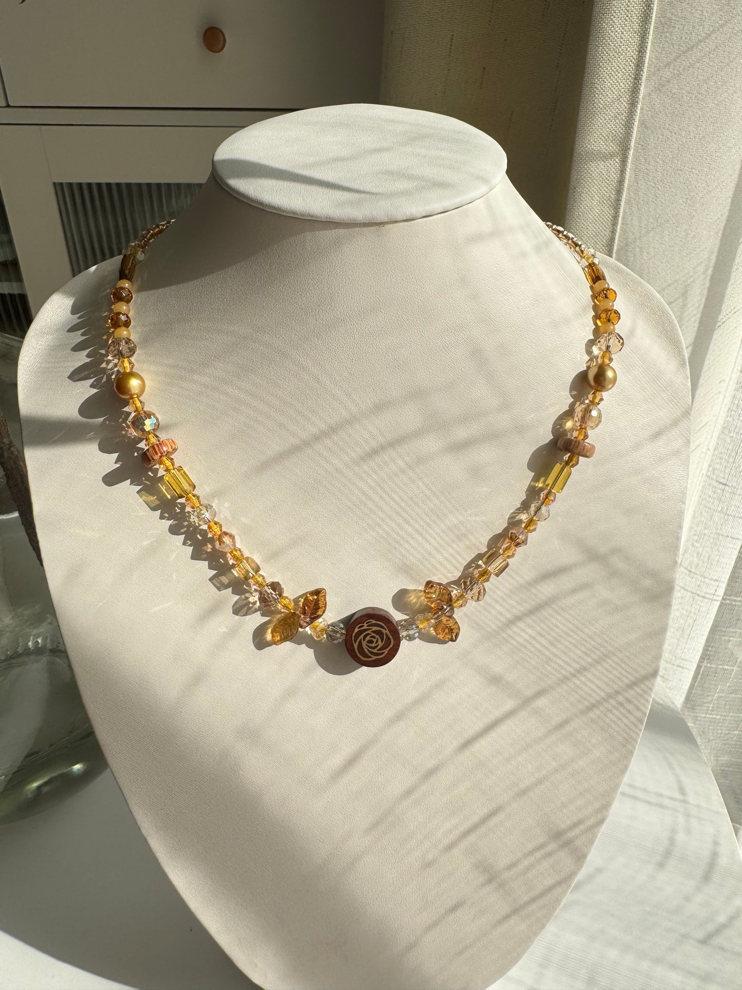 Wooden Rose Necklace|Handmade Necklace