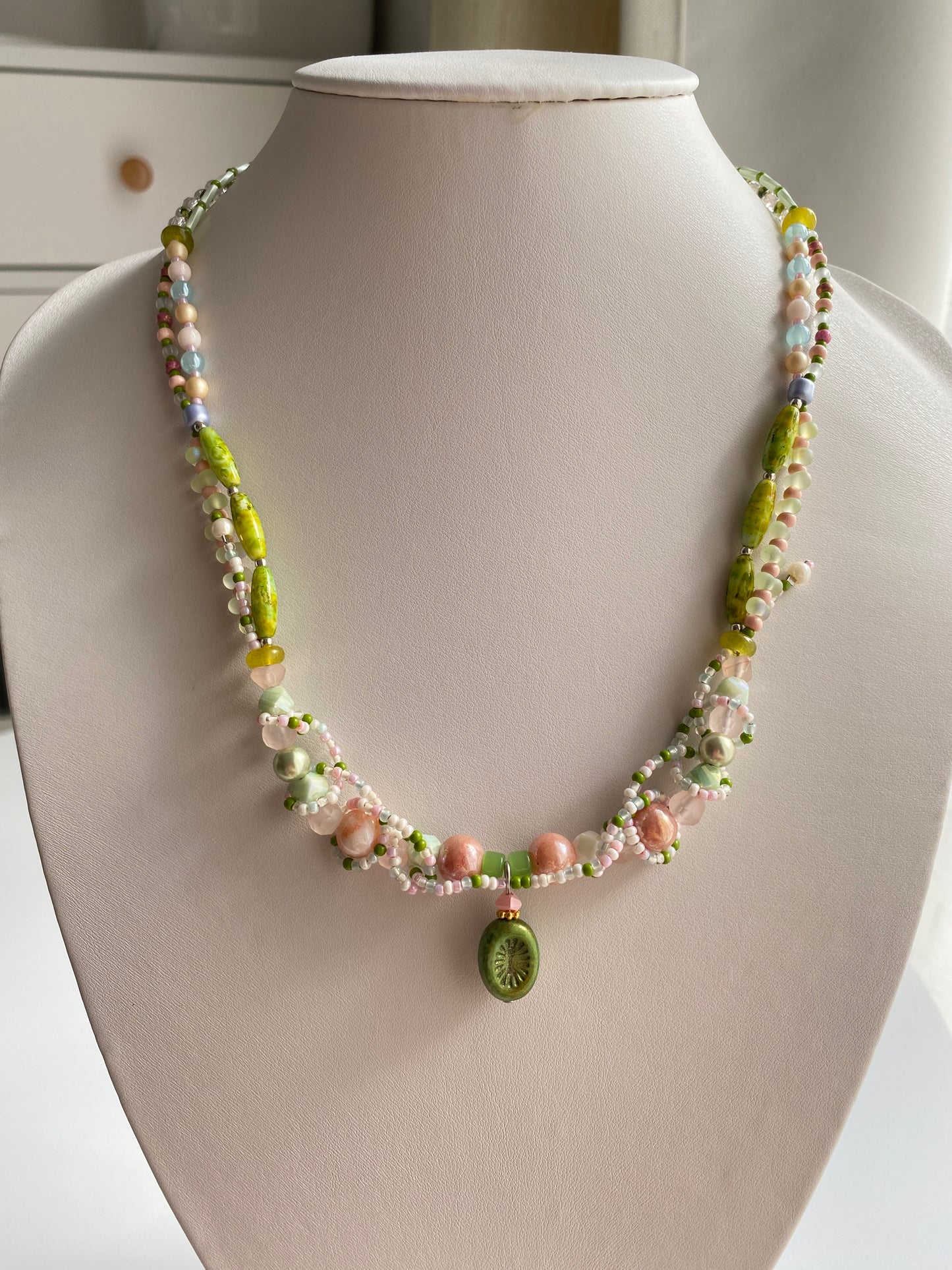 Vine Kiwi Pendant Necklace