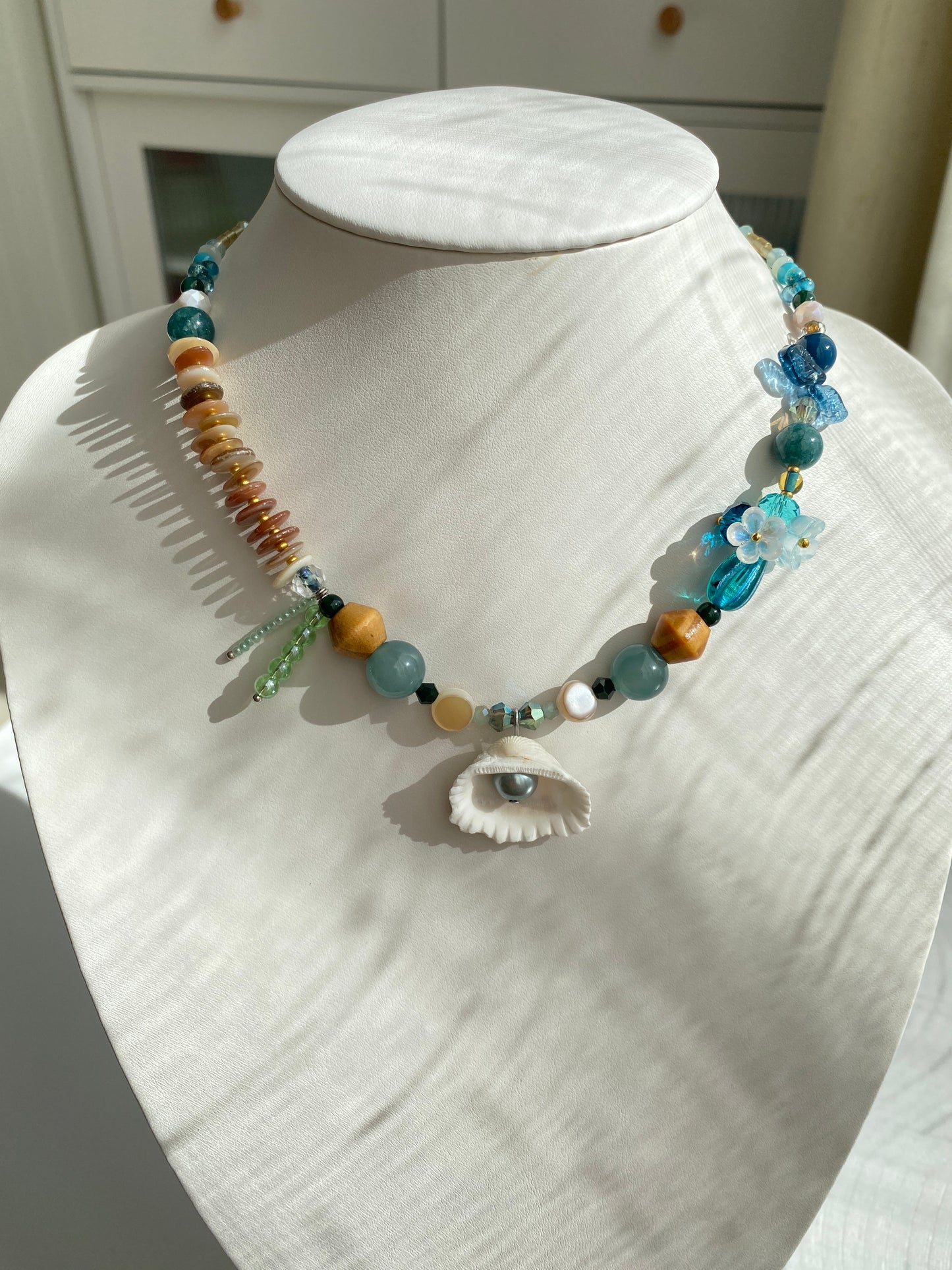 Deep Blue Bouquet & Seashell Nautical-style Necklace