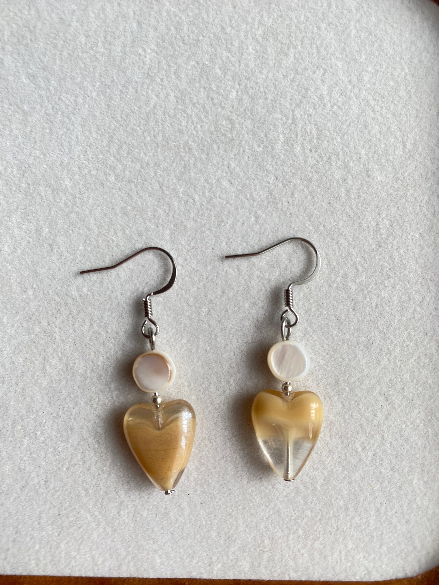 Heart-shaped Seashell Earrings
