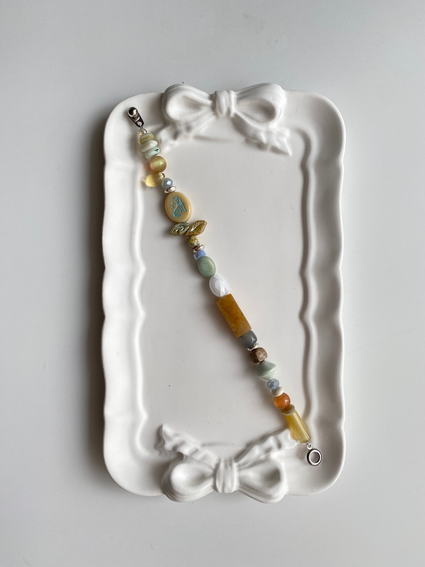 elegant and cute-style bracelet