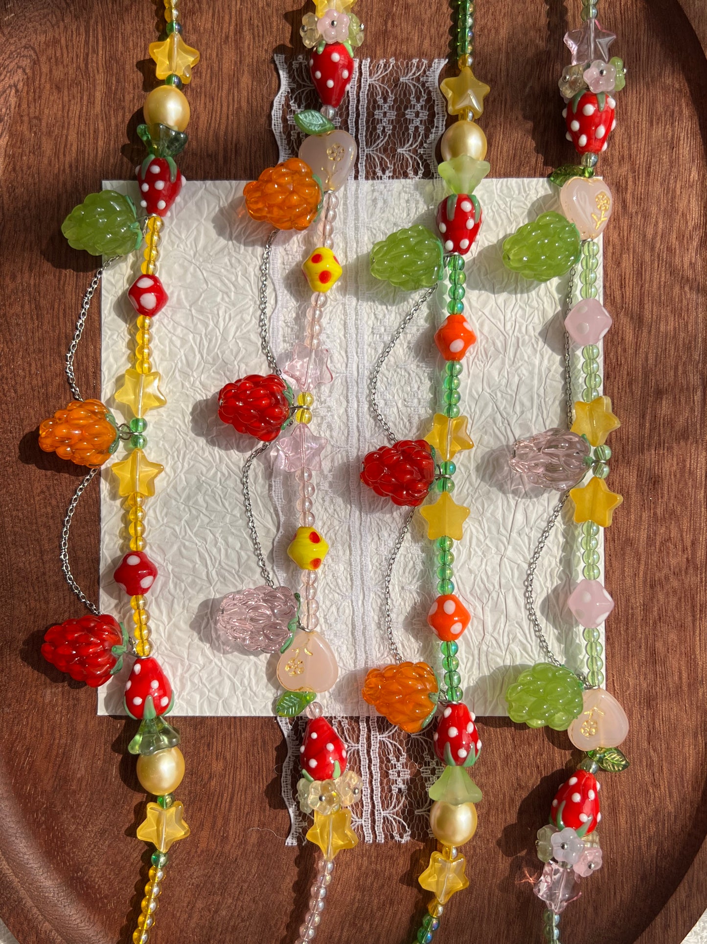 HuibenCraft Raspberry Strawberry Glass Bead Charm Necklace